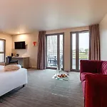 Le Relais De La Malmaison, A Member Of Radisson Individuals