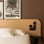 Le Relais De La Malmaison, A Member Of Radisson Individuals 4* Rueil-Malmaison