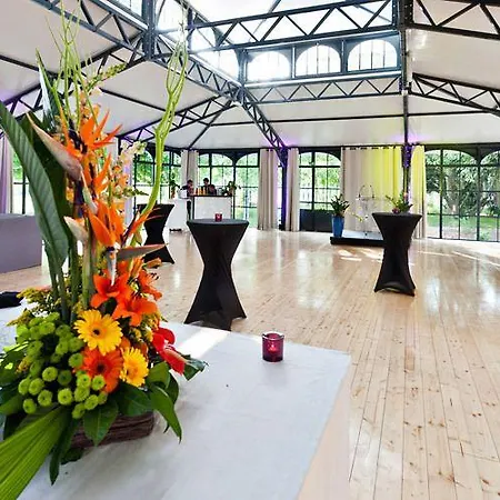 Le Relais De La Malmaison, A Member Of Radisson Individuals Hotel 4*