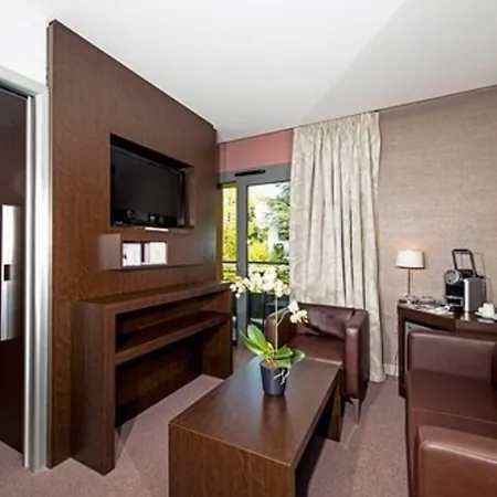 Le Relais De La Malmaison, A Member Of Radisson Individuals