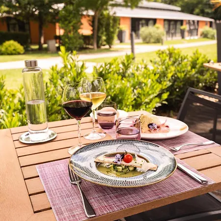 Hotel Le Relais De La Malmaison, A Member Of Radisson Individuals 4*