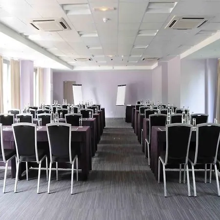 Le Relais De La Malmaison, A Member Of Radisson Individuals 4*
